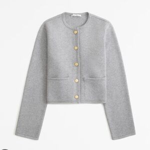 NWOT Abercrombie Grey LuxeLoft Crew Sweater Jacket